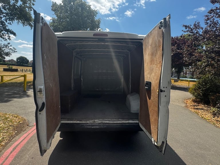 2019 Citroen Relay 2.0 BlueHDi 35 Enterprise L2 Euro 6 5dr PANEL VAN Diesel Manual