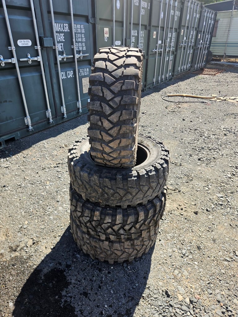 Mud Tyres