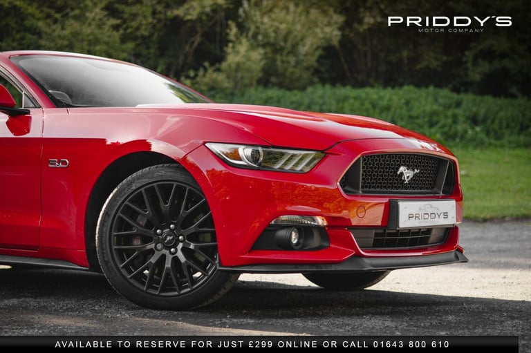 FORD MUSTANG 5.0 V8 GT - 5.0 V8 GT - Roof down, V8 roaring, country roads. It