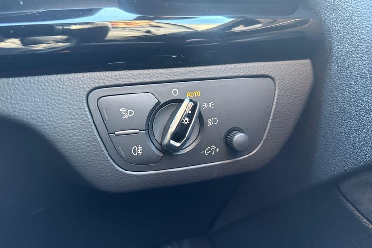 2017 Audi Q5 2.0 TDI Quattro S Line 5dr S Tronic ESTATE DIESEL Automatic