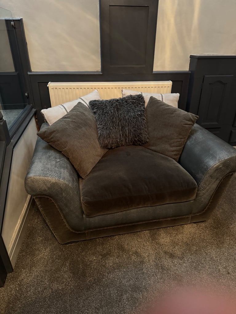 image for 3 seater cosy 2 seater plus table 