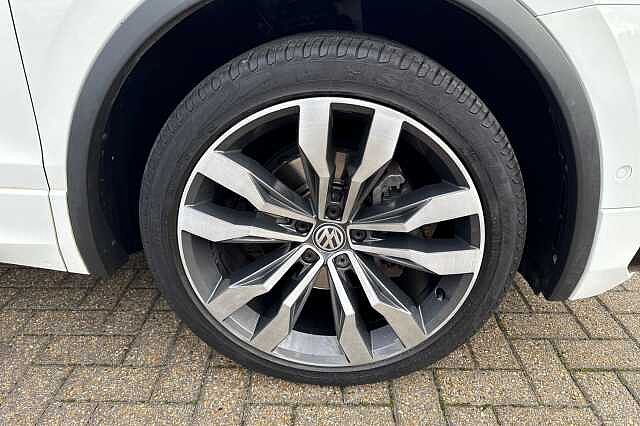 2021 Volkswagen Tiguan Allspace 1.5 TSI EVO R-Line Tech 5dr DSG + SPACE SAVER SPARE + WINTER PACK...