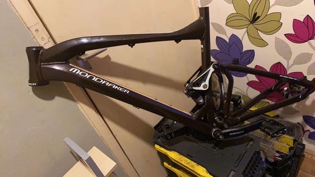 2011 Mondraker Factor R Stealth in Kettering, Northamptonshire