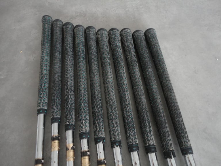 Various golf clubs, various prices, sets, irons, taylormade, macgregor, howson etc