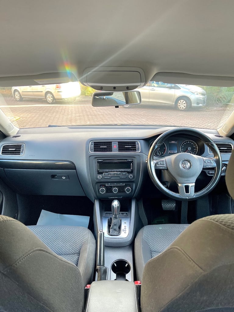 AUTOMATIC! 2013 VOLKSWAGEN JETTA 1.6 TDI SE BLUEMOTION TECH AUTO DSG MK6 SALOON BLACK