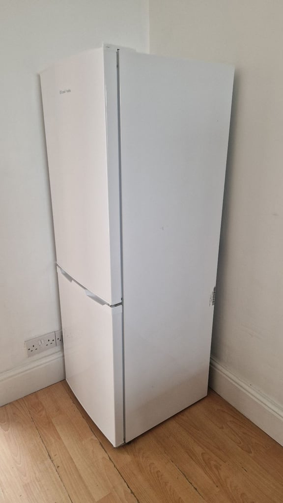 Russell Hobbs Medium Size 60/40 Fridge Freezer