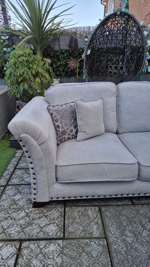 Two beautiful cream plush velvet 3-seater sofas