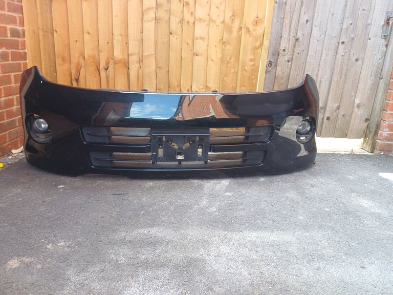 image for Front bumper for Nissan Elgrand
