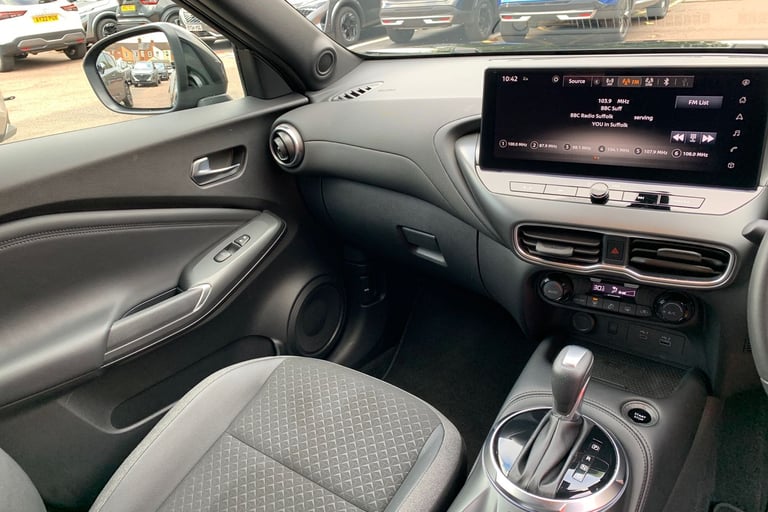 2024 Nissan Juke 1.6 Hybrid N-Connecta 5dr Auto Hatchback Hybrid Automatic