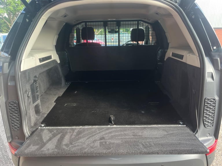 2020 Land Rover Discovery 3.0 SD V6 HSE Auto 4WD Euro 6 (s/s) 5dr PANEL VAN Diesel Automatic