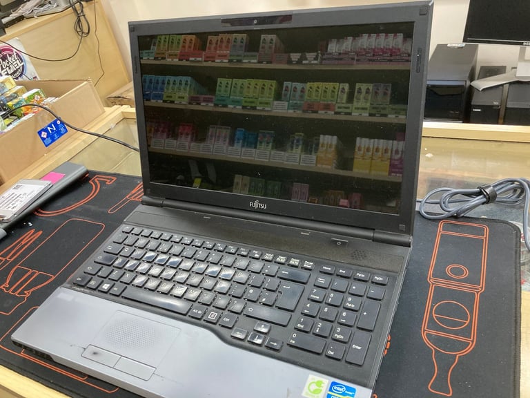 image for FUJITSU LIFEBOOK A532 LAPTOP i5 FOR SPARES