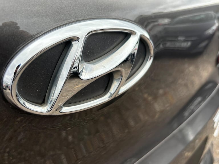 2016 Hyundai TUCSON 2.0 CRDi SE Nav 5dr Auto ESTATE DIESEL Automatic