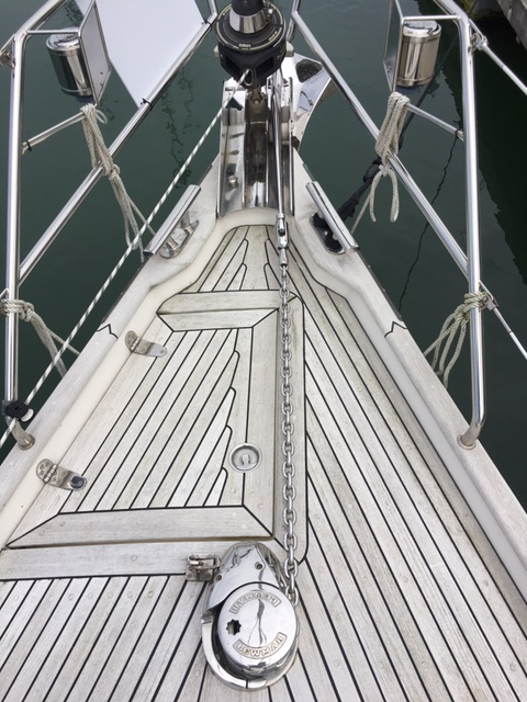 HALLBERG RASSY 342 CRUISING YACHT. (The Bentley of Sailing yachts.)