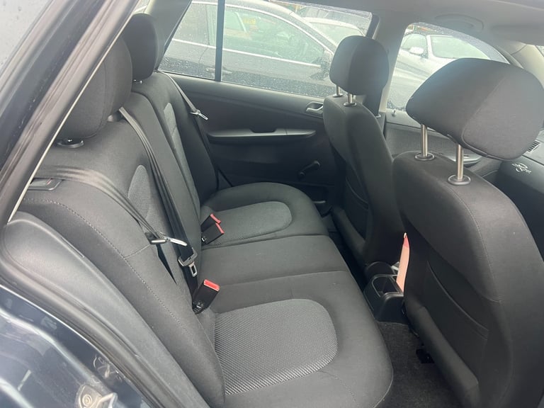 2006 Skoda Fabia 2006 1.4 16V Ambiente 5dr Auto 75hp THIS HAS IMPECCABLE SERVICE HISTORY ESTATE P...