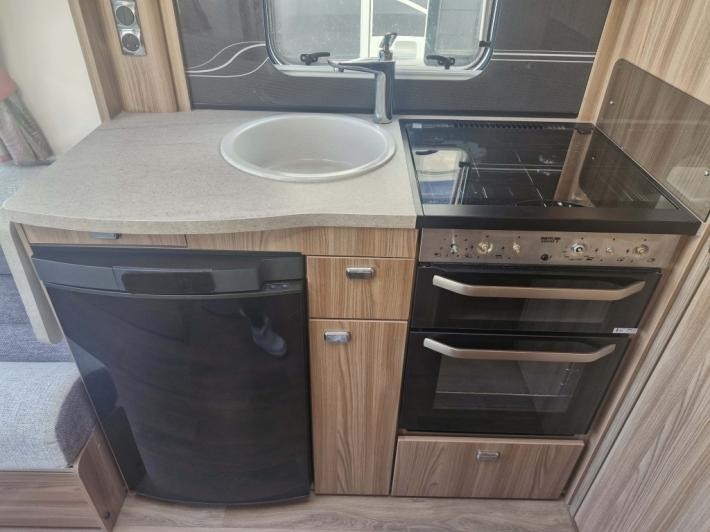 2018 Swift Challenger 560 Used Caravan