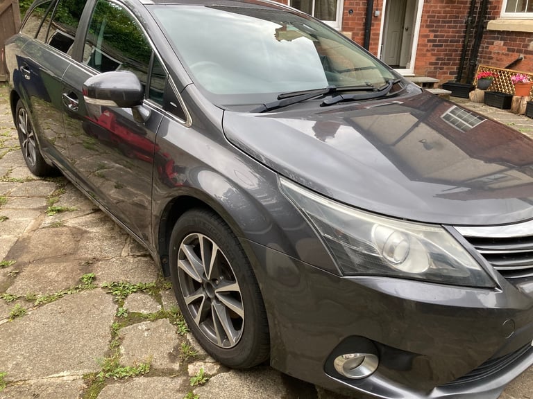 Toyota, AVENSIS, Estate, 2014, Manual, 1998 (cc), 5 doors