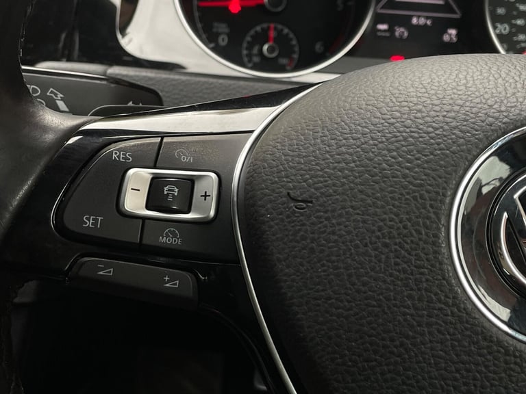 2015 Volkswagen Golf 2.0 TDI BlueMotion Tech GT DSG Euro 5 (s/s) 5dr ESTATE Diesel Automatic