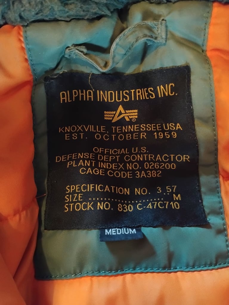 Alpha industries parka size SMALL