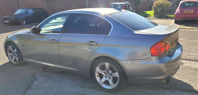 BMW, 3 SERIES, Saloon, 2011, Manual, 1995 (cc), 4 doors