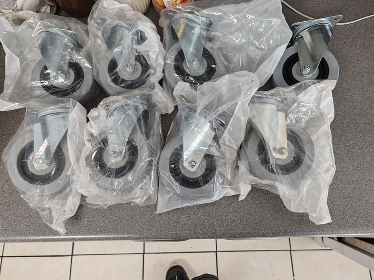 image for 8 X tente swivel castor wheel 