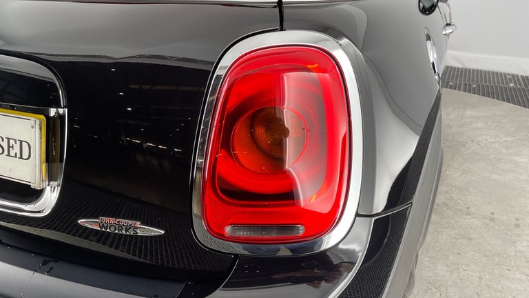 2017 MINI Hatch 2.0 John Cooper Works 3dr HATCHBACK PETROL Automatic
