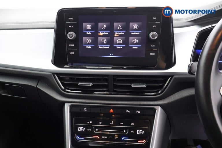 2022 Volkswagen T-Roc 1.0 TSI Life 5dr SUV Petrol Manual