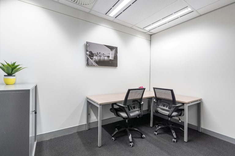 Taunton - TA1 2PX, Private office space for 1 person in Regus Taunton, Courtenay House