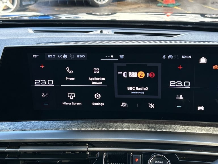 2025 Peugeot 5008 1.2 Hybrid 136 GT 5dr e-DSC6 HATCHBACK PETROL Automatic