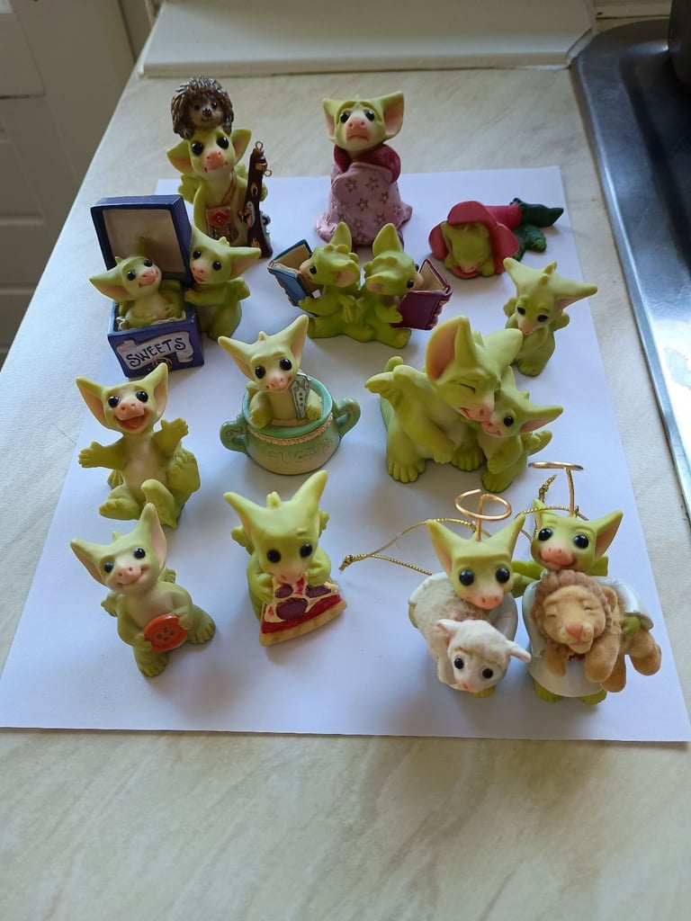 Large collection of Dragons. All very cute!!