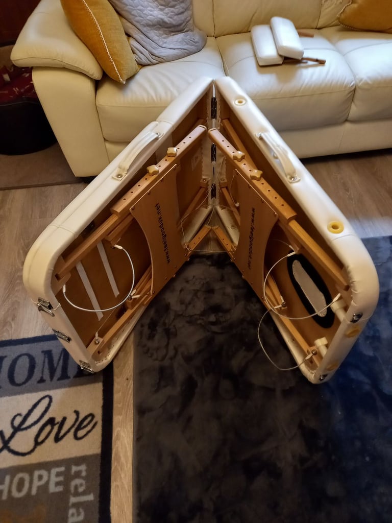CREAM massage couch - mobile