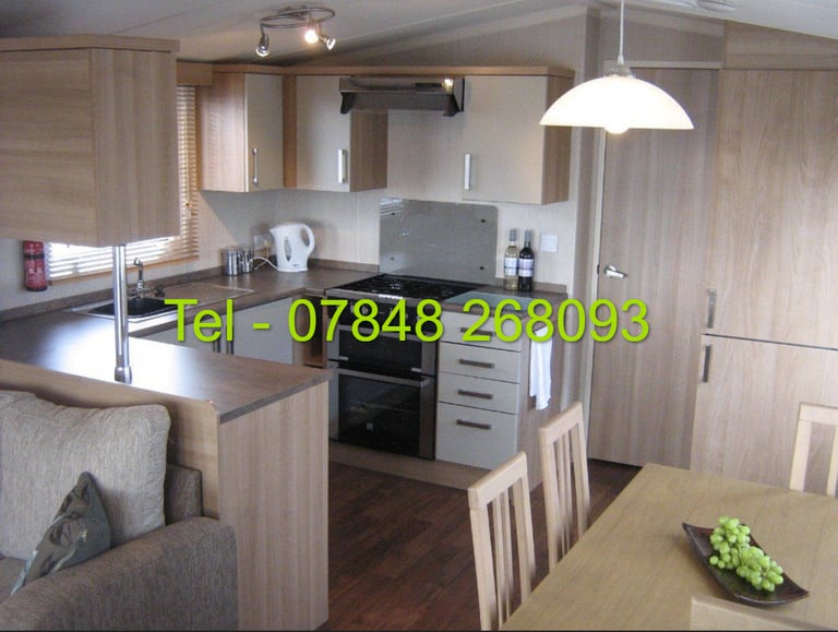 Two Bedroom Front Row Caravan for Hire DEVON CLIFFS SANDY BAY EXMOUTH DEVON