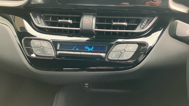 2022 Toyota C-HR 1.8 Hybrid Icon 5dr CVT Hybrid Hatchback Hatchback Hybrid Automatic