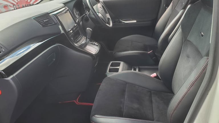 Toyota vellfire gs 2.4 auto white fresh japanese import 7 seater sunroofs 2013