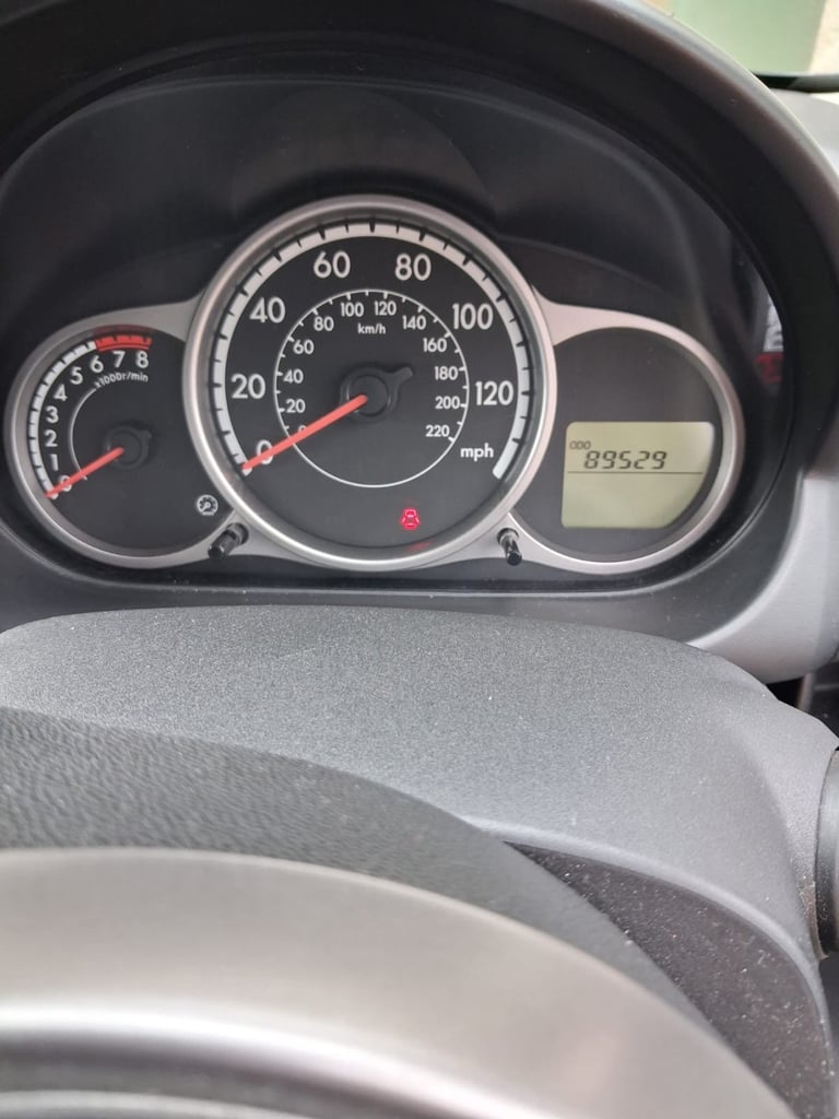 Mazda, 2, Hatchback, 2013, Manual, 1349 (cc), 5 doors