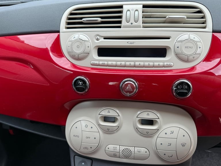 2010 Fiat 500C 1.3 MultiJet Lounge Euro 5 (s/s) 2dr CONVERTIBLE Diesel Manual - Image 16