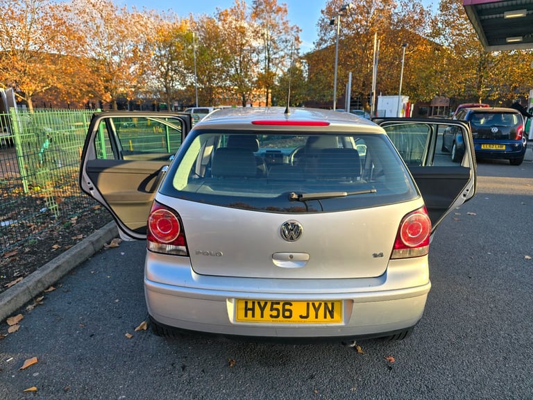 image for Volkswagen, POLO, Hatchback, 2006, Automatic, 1390 (cc), 5 doors