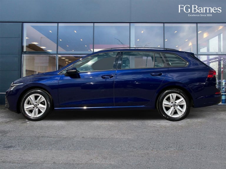 2021 Volkswagen Golf LIFE TSI ESTATE Petrol Manual