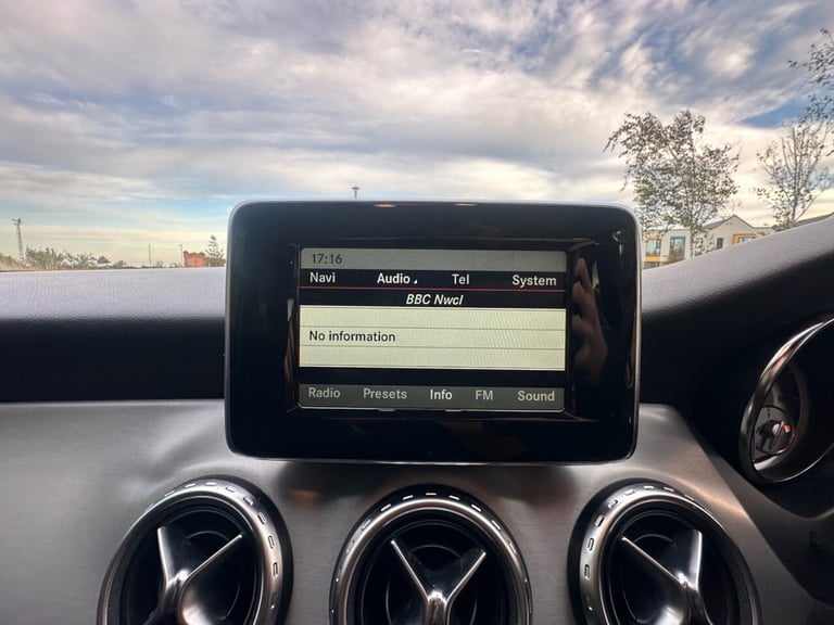 2015 Mercedes-Benz GLA 2.1 GLA200 CDI AMG Line SUV 5dr Diesel Manual Euro 6 (s/s) (136 ps) ESTATE...