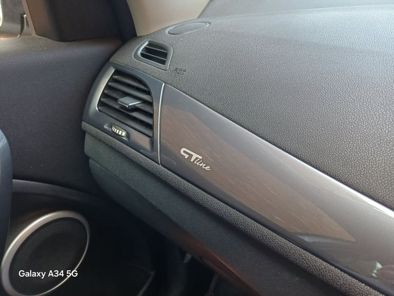 Renault, MEGANE, Estate, 2013, Manual, 1598 (cc), 5 doors