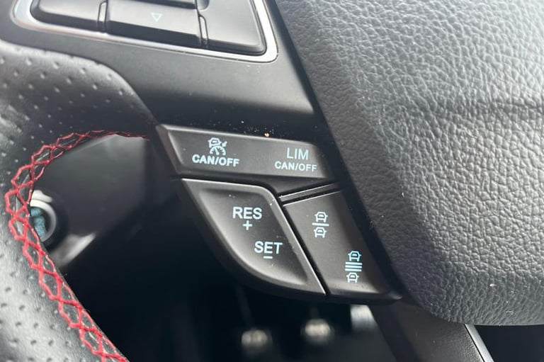2019 Ford Kuga 2.0 TDCi 180 ST-Line Edition 5dr Manual Estate Diesel Manual