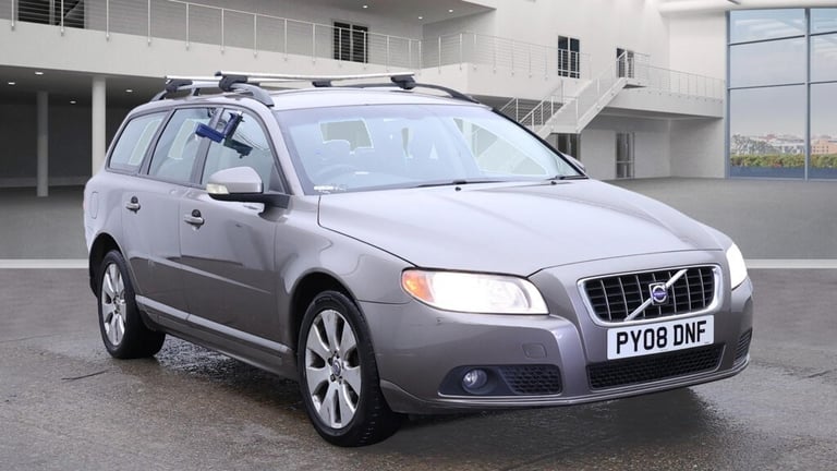 VOLVO V70 2.4 D SE G/T Estate LEATHER AUTO