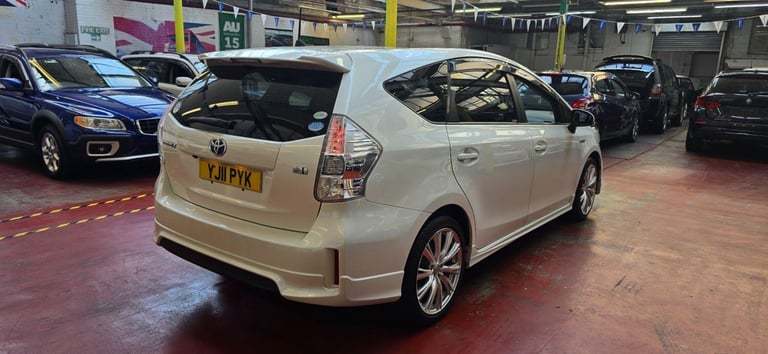 2011 Toyota Prius+ 7 SEATS +MODELESTA BODY KIT+AUTO ANDROID  Petrol/Electric Hybrid Automatic