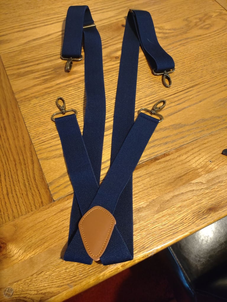 mens hook braces