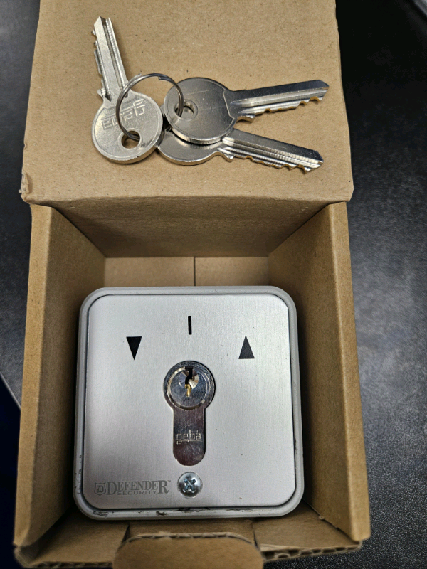 image for Defender Security 3 position key switch SR10402