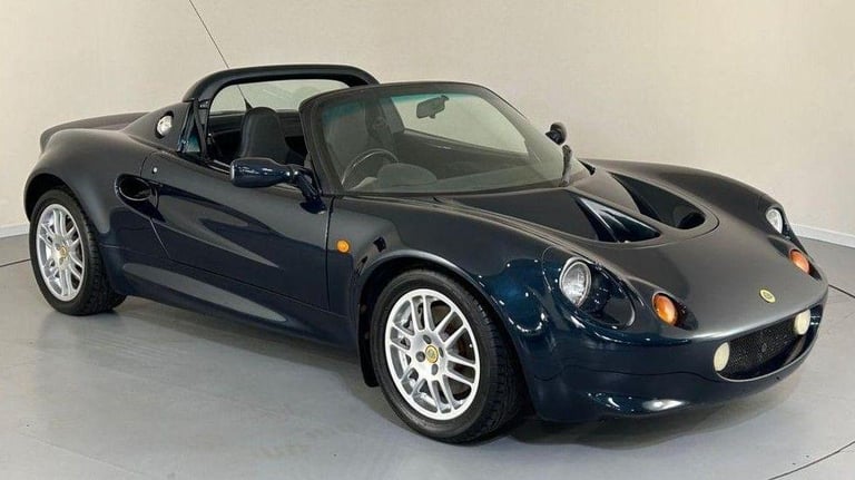 2001 Lotus Elise 1.8 1.8 2d 118 BHP EXCEPTIONAL CONDITION THROUGHOUT CONVERTIBLE Petrol Manual