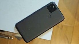Google Pixel 5 Starry Grey 128GB Unlocked With Warranty