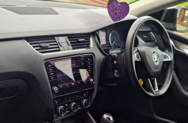 Skoda, OCTAVIA, Estate, 2019, Manual, 999 (cc), 5 doors