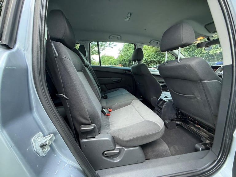 Vauxhall Zafira 1.6 Breeze Euro 4 5dr Petrol Manual - Image 19