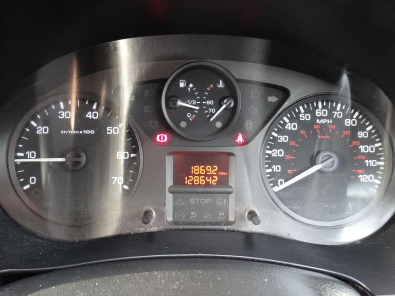 2014 Peugeot Partner 1.6 HDi 625 SE L1 4dr PANEL VAN Diesel Manual