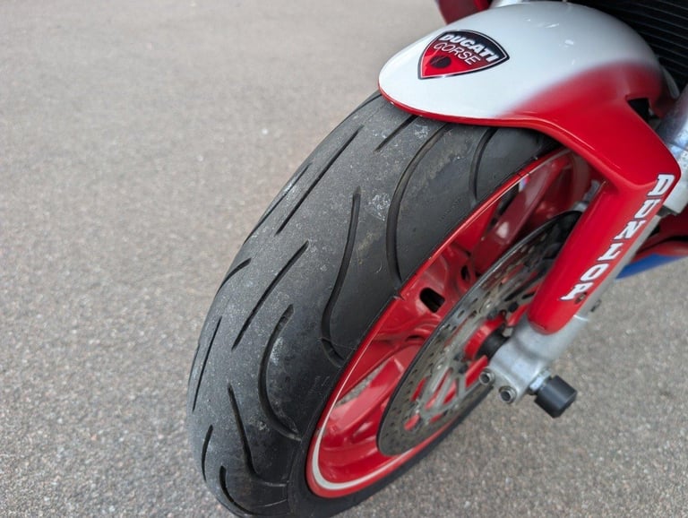 2005 DUCATI 749
